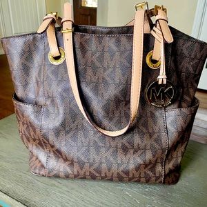 Michael Kors purse